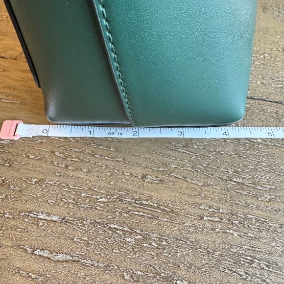 Melie Bianco Alexis Small Vegan Leather Bucket Crossbody Green NWT Drawstring - Picture 13 of 16